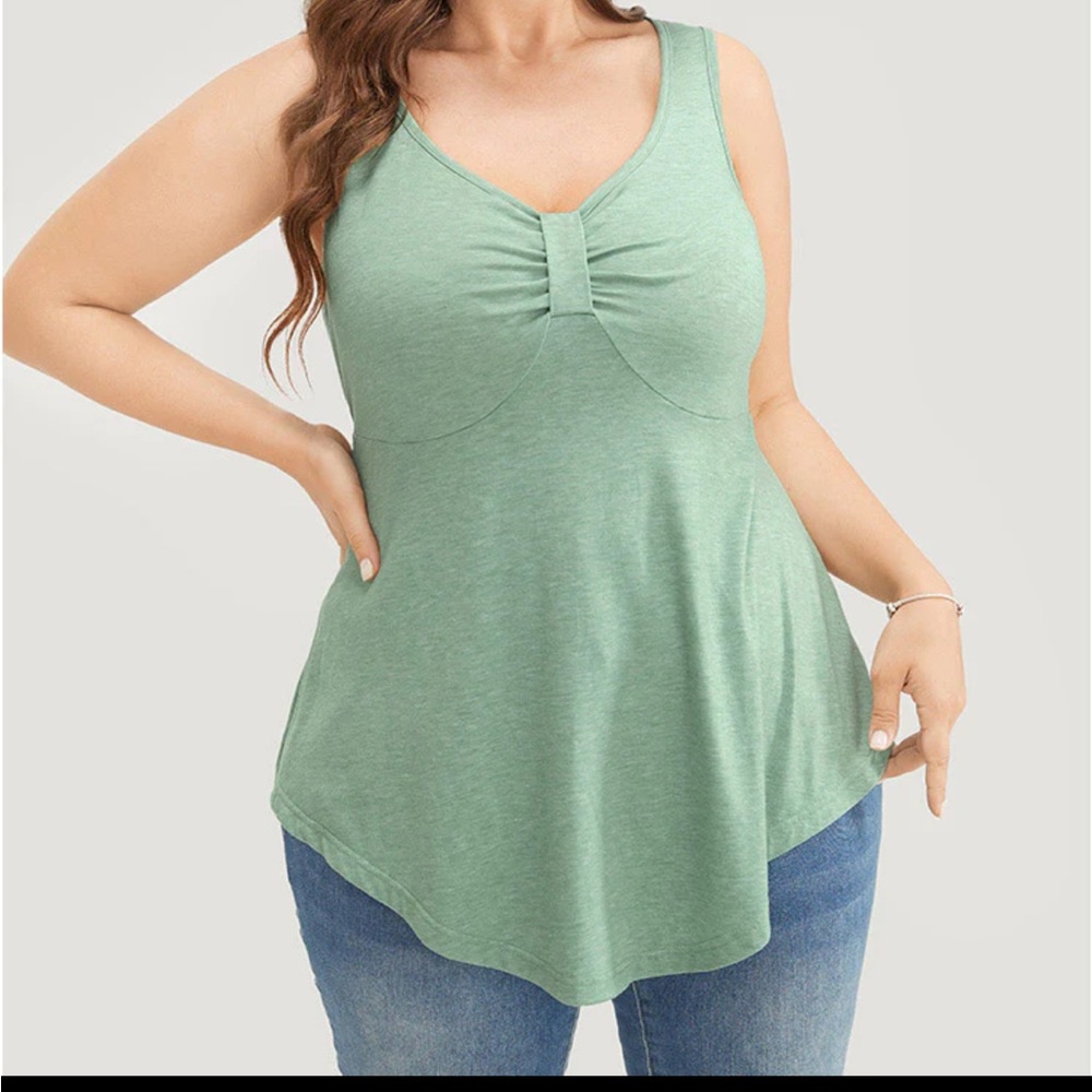 BloomChic Mint Ruched Detail Asymmetrical Hem Tank Top